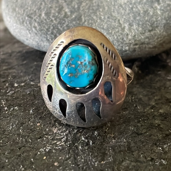 Turquoise Bear Paw Navajo Native American Vintage Ring - Picture 3 of 12